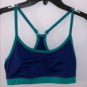 Adjustable racer back sports bra